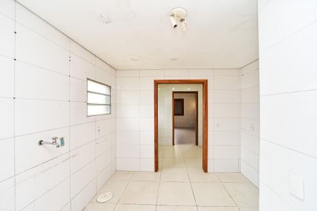 Casa para alugar com 309m², 4 quartos e 2 vagas Casa para alugar com 309m², 4 quartos e 2 vagasCozinha