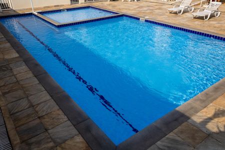 Apartamento para alugar com 45m², 2 quartos e 1 vagaÁrea comum - Piscina