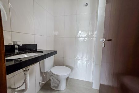 Casa à venda com 113m², 2 quartos e 2 vagas