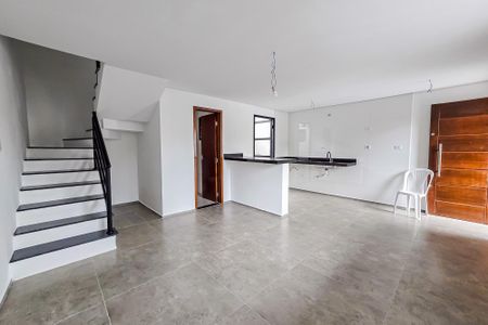 Casa à venda com 113m², 2 quartos e 2 vagas