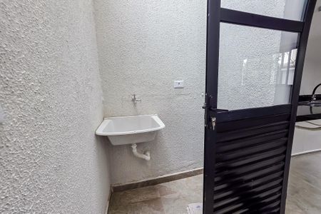 Casa à venda com 113m², 2 quartos e 2 vagas