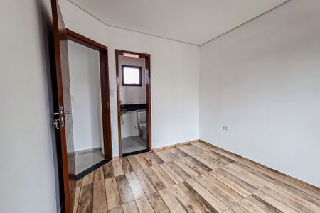 Casa à venda com 113m², 2 quartos e 2 vagas