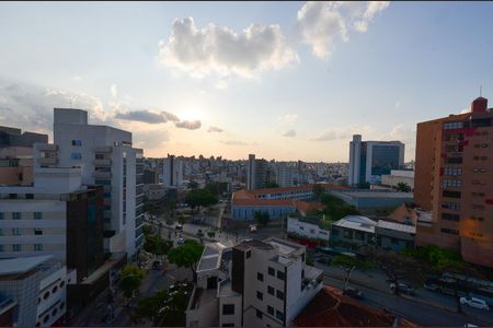 Apartamento à venda com 104m², 2 quartos e 2 vagasVista da Área de Serviço