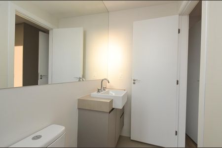Apartamento à venda com 104m², 2 quartos e 2 vagasBanheiro da Suíte 2