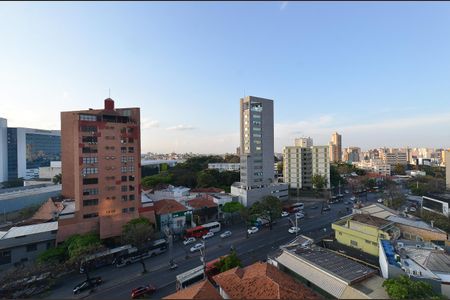 Apartamento à venda com 104m², 2 quartos e 2 vagasVista da Área de Serviço