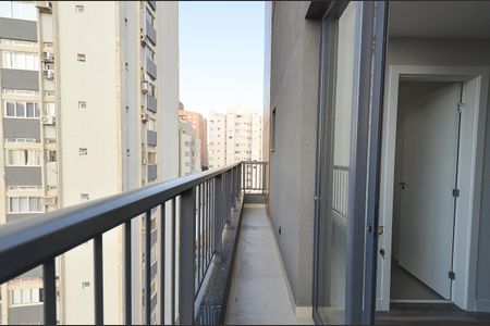 Apartamento à venda com 104m², 2 quartos e 2 vagasSuíte 1 Varanda