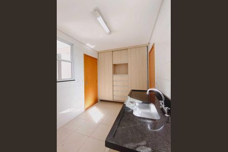 Cozinha de apartamento à venda com 3 quartos, 104m² em Jardim Trevo, Jundiaí
