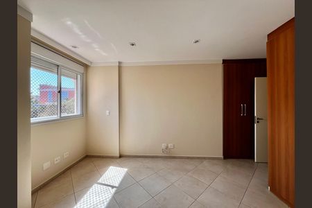 Apartamento para alugar com 137m², 4 quartos e 3 vagasSuíte 1