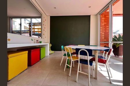 Apartamento para alugar com 137m², 4 quartos e 3 vagasÁrea comum