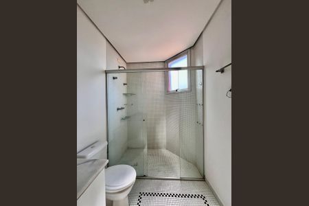 Apartamento para alugar com 137m², 4 quartos e 3 vagasBanheiro da Suíte 1