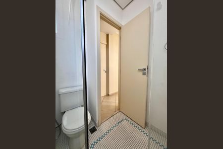 Apartamento para alugar com 137m², 4 quartos e 3 vagasBanheiro da Suíte 2