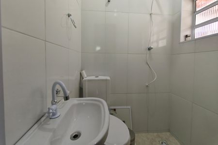 Casa à venda com 170m², 3 quartos e 3 vagas Casa à venda com 170m², 3 quartos e 3 vagasBanheiro da Suíte