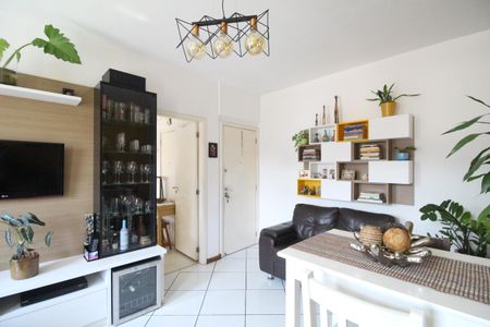Apartamento à venda com 61m², 2 quartos e 1 vagaSala