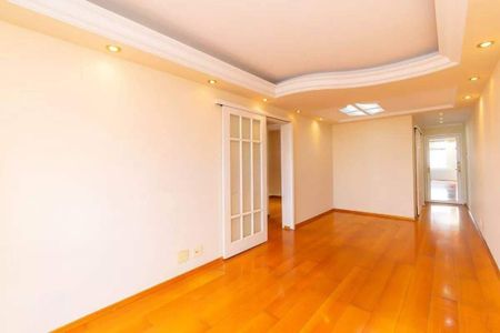 Apartamento à venda com 67m², 2 quartos e 1 vaga