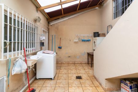 Casa à venda com 150m², 3 quartos e 2 vagas Casa à venda com 150m², 3 quartos e 2 vagasÁrea de Serviço