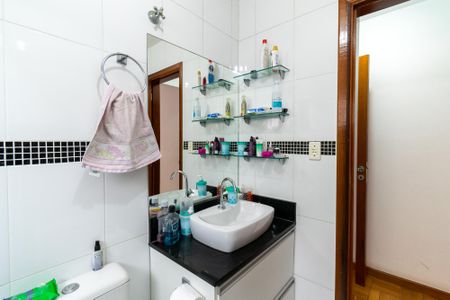 Casa à venda com 150m², 3 quartos e 2 vagas Casa à venda com 150m², 3 quartos e 2 vagasBanheiro da Suíte