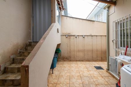 Casa à venda com 150m², 3 quartos e 2 vagas Casa à venda com 150m², 3 quartos e 2 vagasÁrea de Serviço