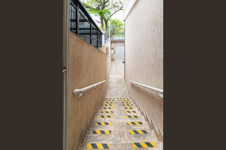 Casa à venda com 150m², 3 quartos e 2 vagas Casa à venda com 150m², 3 quartos e 2 vagasEntrada