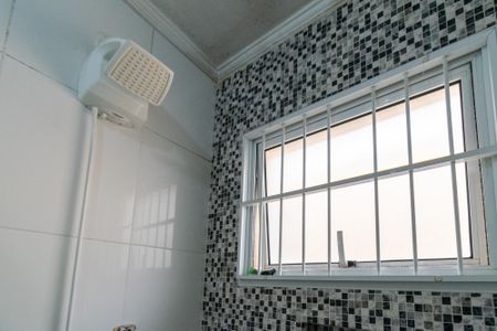 Casa à venda com 150m², 3 quartos e 2 vagas Casa à venda com 150m², 3 quartos e 2 vagasBanheiro Social