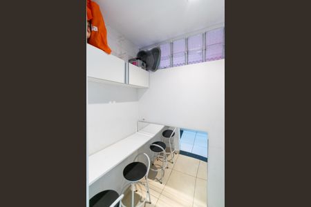 Casa à venda com 150m², 3 quartos e 2 vagas Casa à venda com 150m², 3 quartos e 2 vagasCopa do Salão