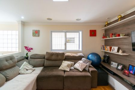 Casa à venda com 150m², 3 quartos e 2 vagas Casa à venda com 150m², 3 quartos e 2 vagasSala