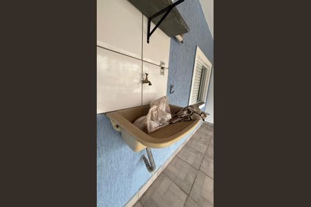 Casa à venda com 100m², 2 quartos e 2 vagasVaranda da Suíte 1 - Area de Serviço