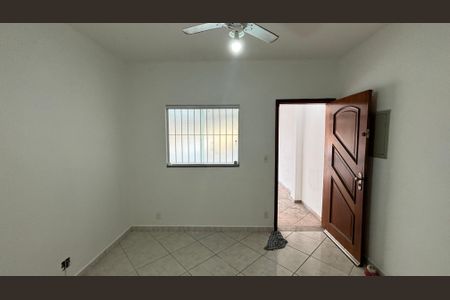 Sala de casa à venda com 2 quartos, 100m² em Vila Pires, Santo André