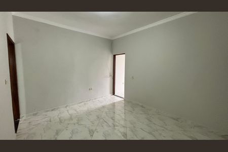 Casa à venda com 96m², 3 quartos e 3 vagasSuite