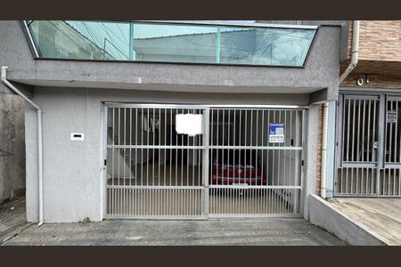 Casa à venda com 96m², 3 quartos e 3 vagasFachada