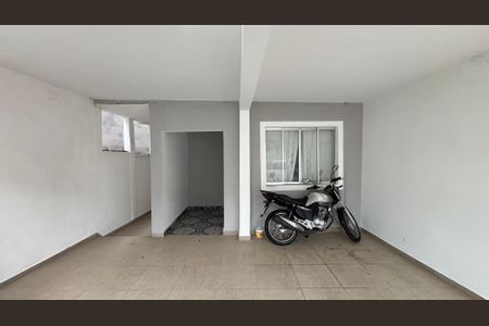 Casa à venda com 96m², 3 quartos e 3 vagasGaragem