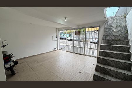 Casa à venda com 96m², 3 quartos e 3 vagasGaragem