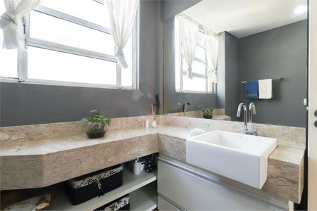 Apartamento à venda com 90m², 2 quartos e sem vaga