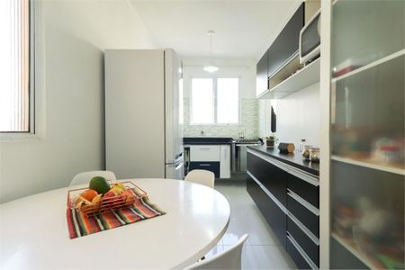 Apartamento à venda com 90m², 2 quartos e sem vaga