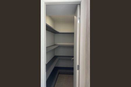 Apartamento à venda com 119m², 2 quartos e 1 vagaDespensa