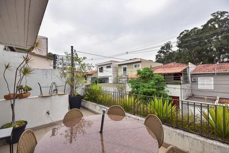 Varanda de casa à venda com 3 quartos, 260m² em Vila Progredior, São Paulo