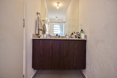 Casa à venda com 260m², 3 quartos e 3 vagasBanheiro Suíte