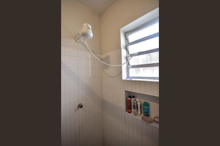 Casa à venda com 260m², 3 quartos e 3 vagasBanheiro