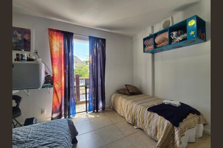 Casa à venda com 140m², 3 quartos e 1 vagaSuíte 1