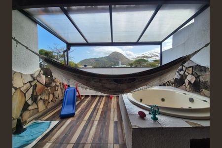 Casa à venda com 140m², 3 quartos e 1 vagaTerraço