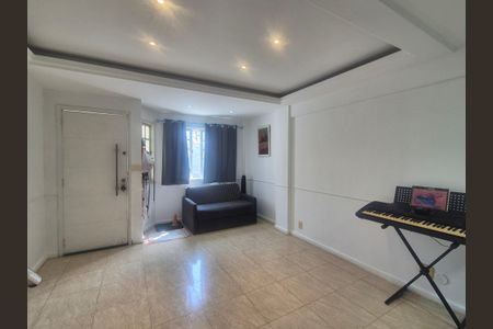 Sala de casa à venda com 3 quartos, 140m² em Recreio dos Bandeirantes, Rio de Janeiro