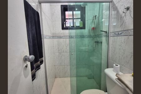 Casa à venda com 140m², 3 quartos e 1 vagaBanheiro da Suíte 2