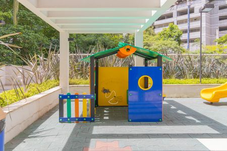 Apartamento à venda com 84m², 2 quartos e 2 vagasÁrea comum