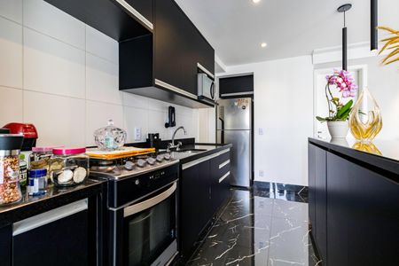 Apartamento à venda com 84m², 2 quartos e 2 vagasCozinha