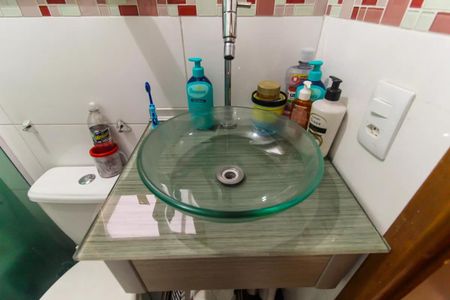 Casa à venda com 109m², 3 quartos e 1 vaga Casa à venda com 109m², 3 quartos e 1 vagaBanheiro da Suíte