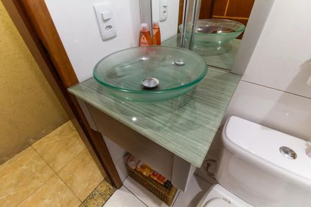 Casa à venda com 109m², 3 quartos e 1 vaga Casa à venda com 109m², 3 quartos e 1 vagaLavabo