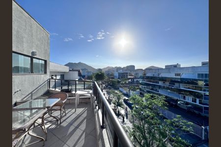 Varanda de apartamento para alugar com 3 quartos, 209m² em Recreio dos Bandeirantes, Rio de Janeiro