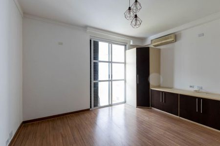 Apartamento para alugar com 300m², 4 quartos e 2 vagas Apartamento para alugar com 300m², 4 quartos e 2 vagasSuíte 1