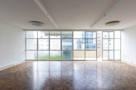 Apartamento para alugar com 300m², 4 quartos e 2 vagas Apartamento para alugar com 300m², 4 quartos e 2 vagasSala