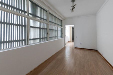 Apartamento para alugar com 300m², 4 quartos e 2 vagas Apartamento para alugar com 300m², 4 quartos e 2 vagasSala de Jantar