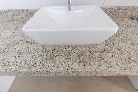 Apartamento para alugar com 300m², 4 quartos e 2 vagas Apartamento para alugar com 300m², 4 quartos e 2 vagasBanheiro da Suíte 2